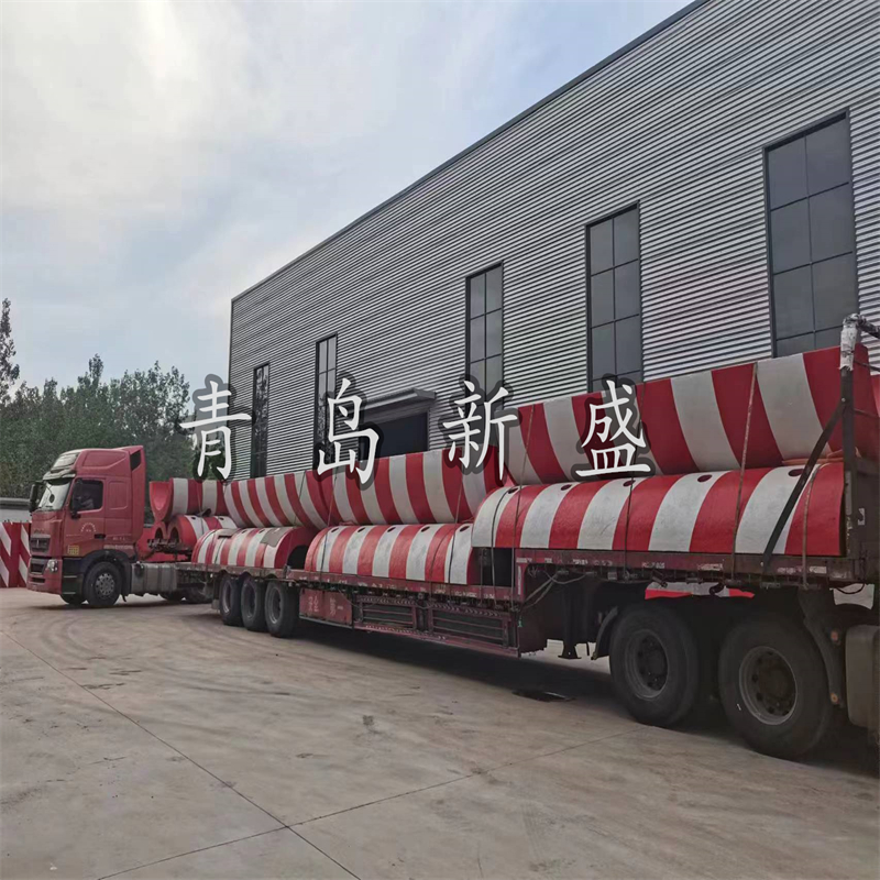 新盛出品钢管桩固定式50-1钢覆复合材料防撞设施