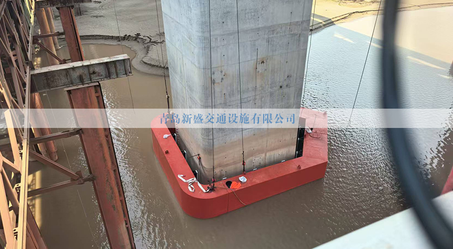 当遇到特殊情况时，桥梁防撞设施的维护措施有哪些？